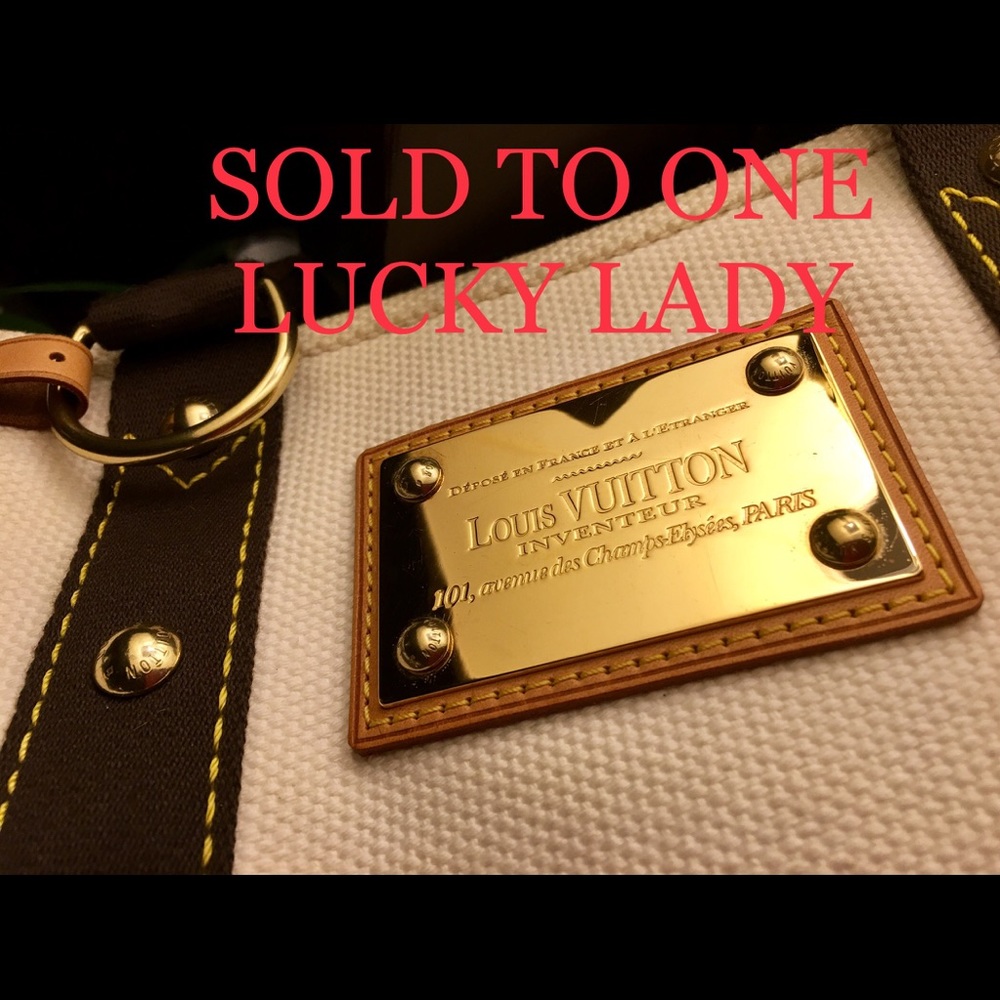 Louis Vuitton Intventeur Bag